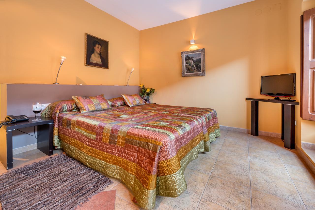 Hotel Cal Llop Gratallops Buitenkant foto